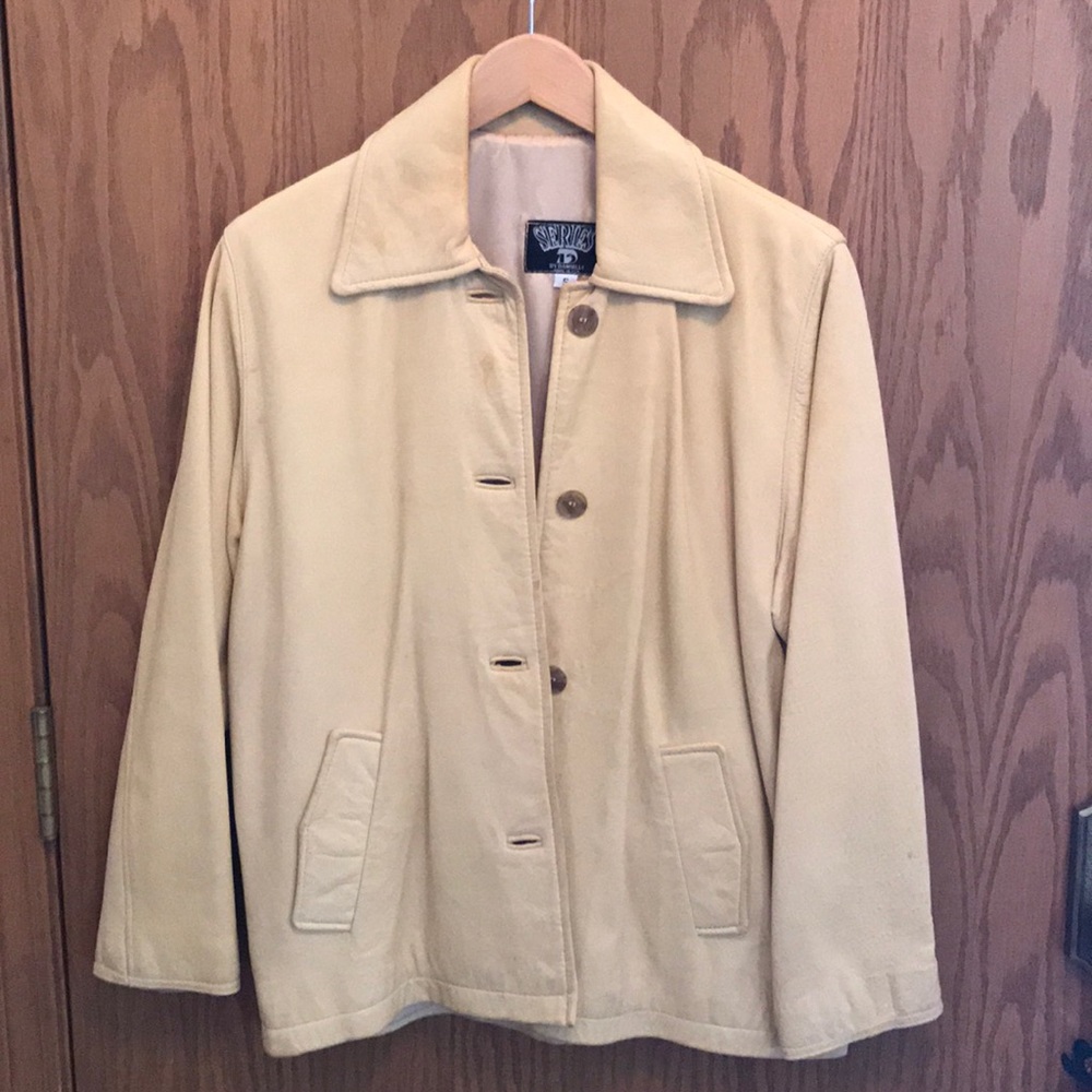 YUMMY SOFT LEATHER COAT Size Smalll